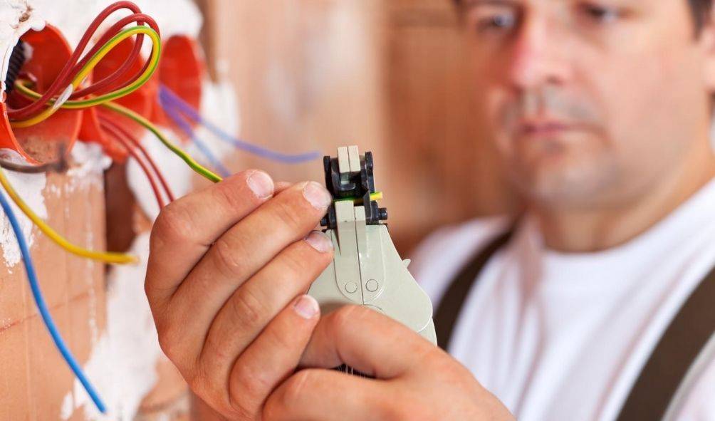Balat Mahallesi Elektrikçi ve Elektrik Tesisat Taahhüt Hizmetleri